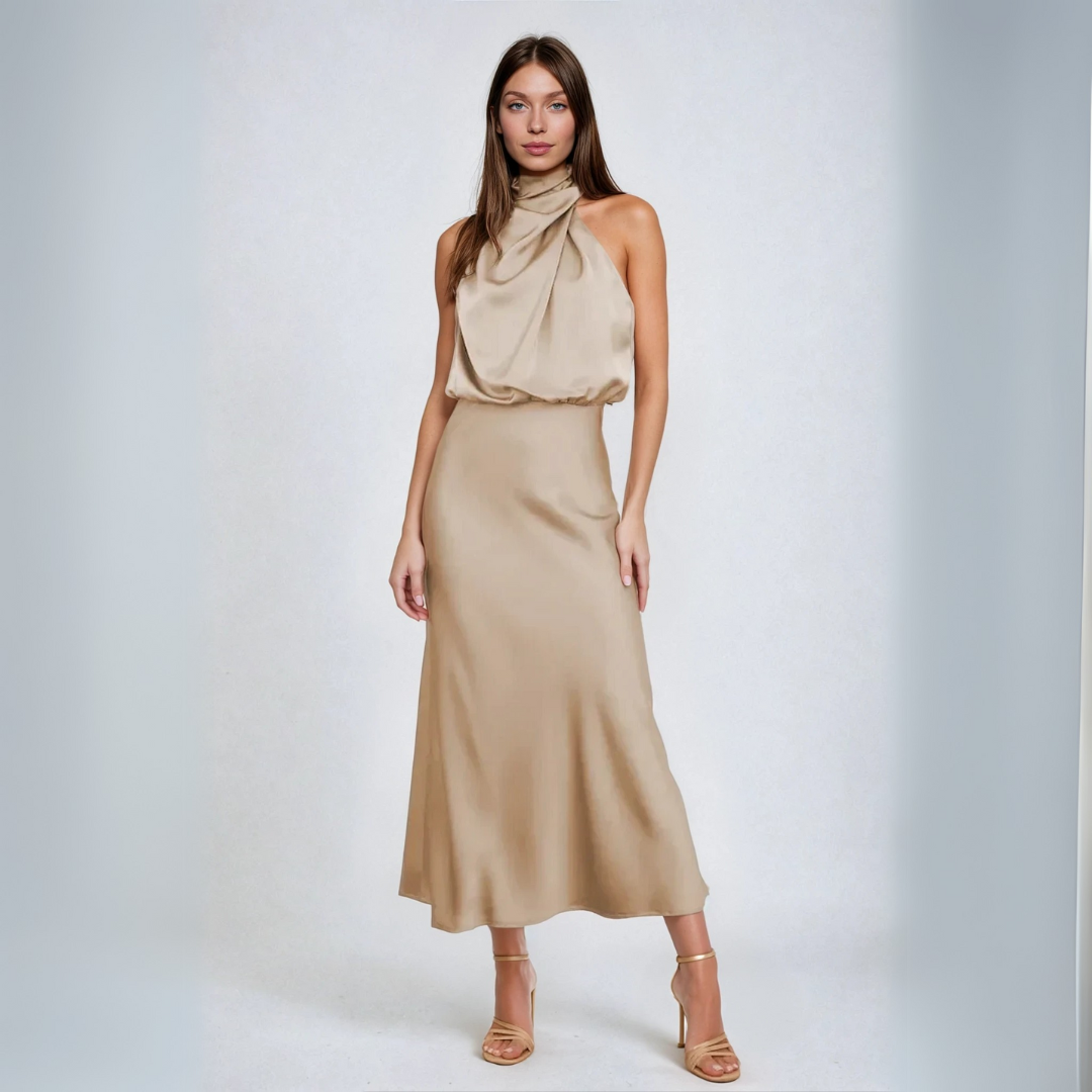 Holm™ | Lang satin kjole med halterneck