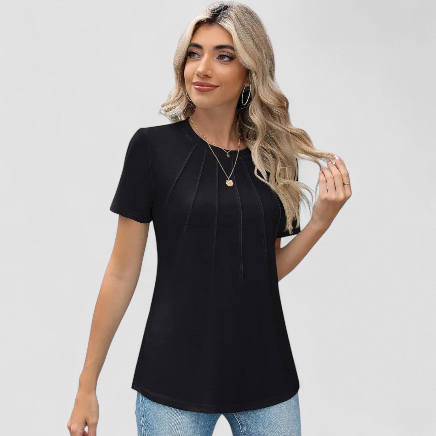 Mette | Noelie – Kortærmet top med sømdetaljer