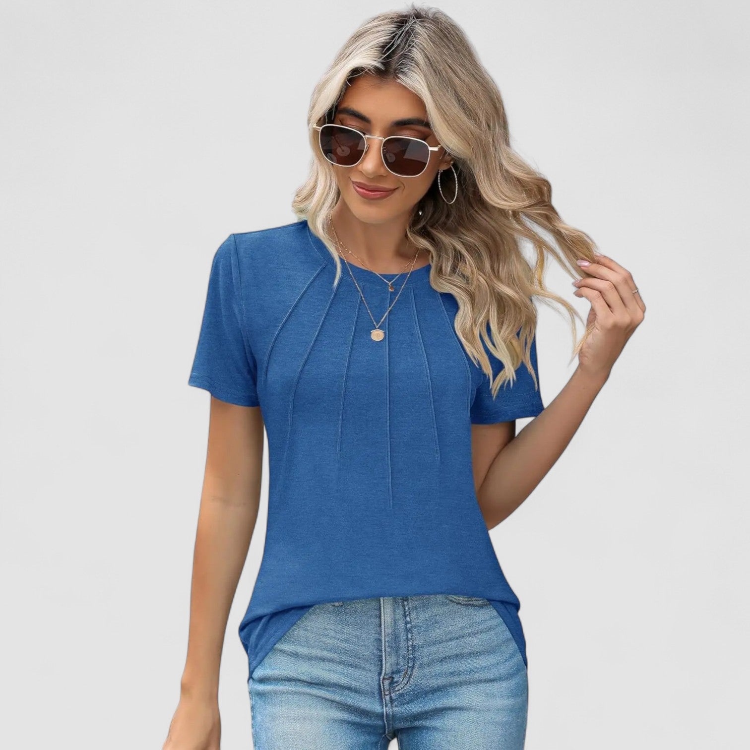 Mette | Noelie – Kortærmet top med sømdetaljer