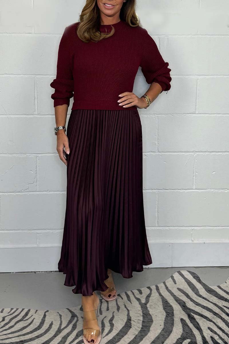 Emilia | Lang Bluse med Plisseret Nederdel