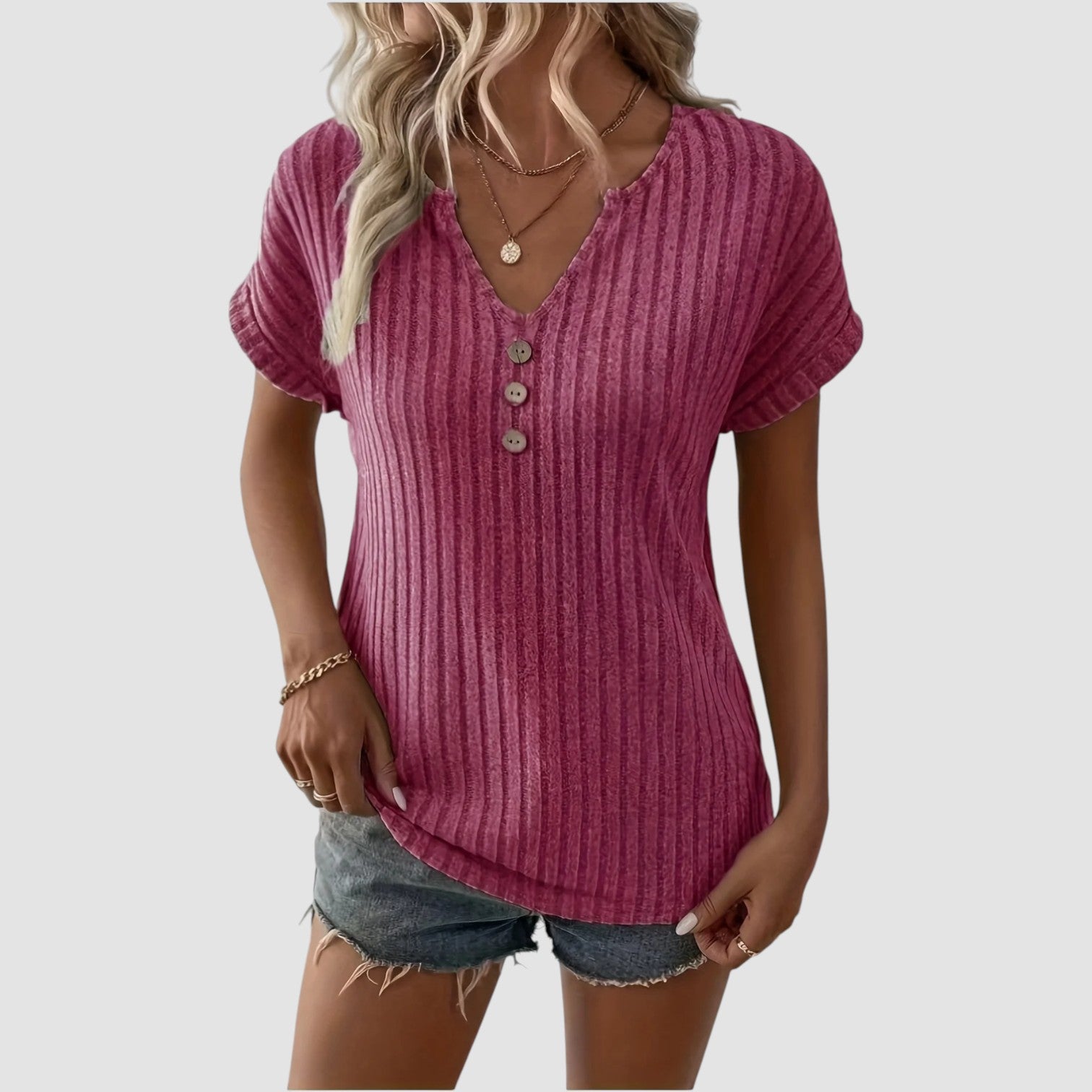 Mette | Svala – Ribstrikket top med knapper